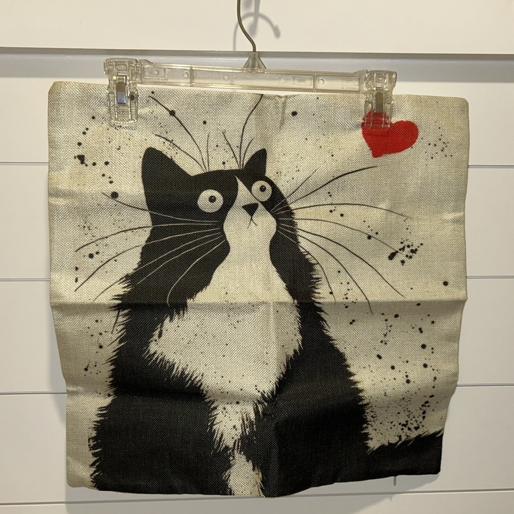 Pillow Cover Cotton Black & White Cat Red Heart Valentine Love 17" x 17" Feline